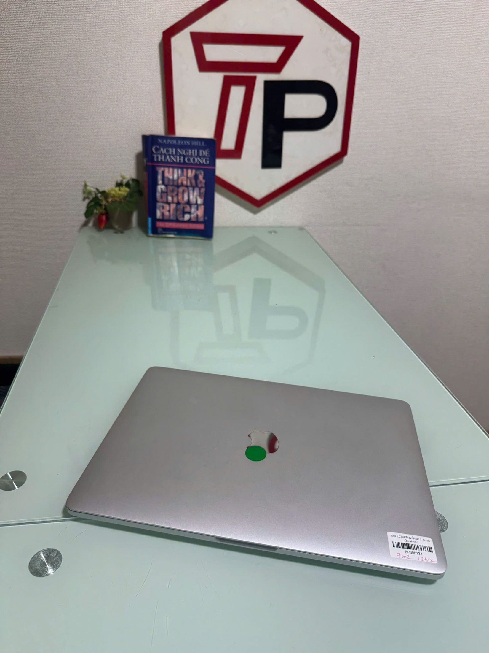 Macbook Pro 2020 Silver / Core i7 / RAM 32GB / SSD 1TB / 13.3 inch